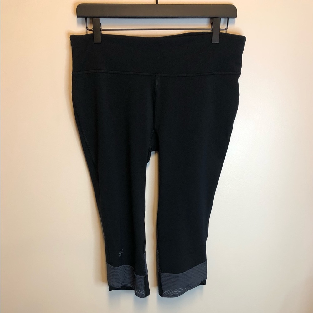 NWOT Under Armour Capris Legging